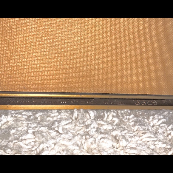 ✨SOLD✨Vintage Butterfly/Floral Wall Decor Pair - Picture 7 of 7